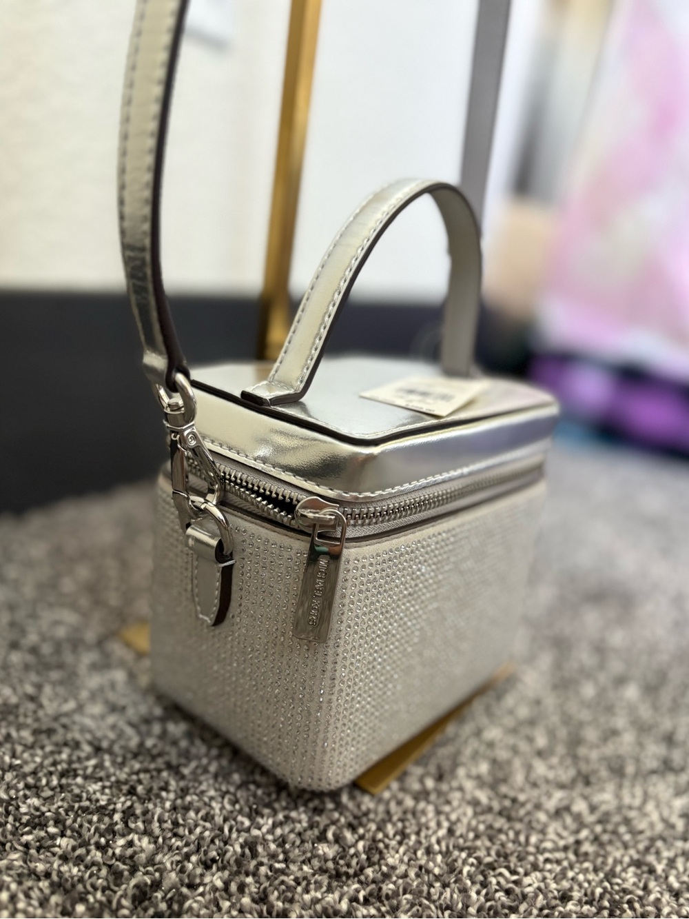 Michael Kors Sandrine Vanity mini crossbody bag - Picture 8 of 11
